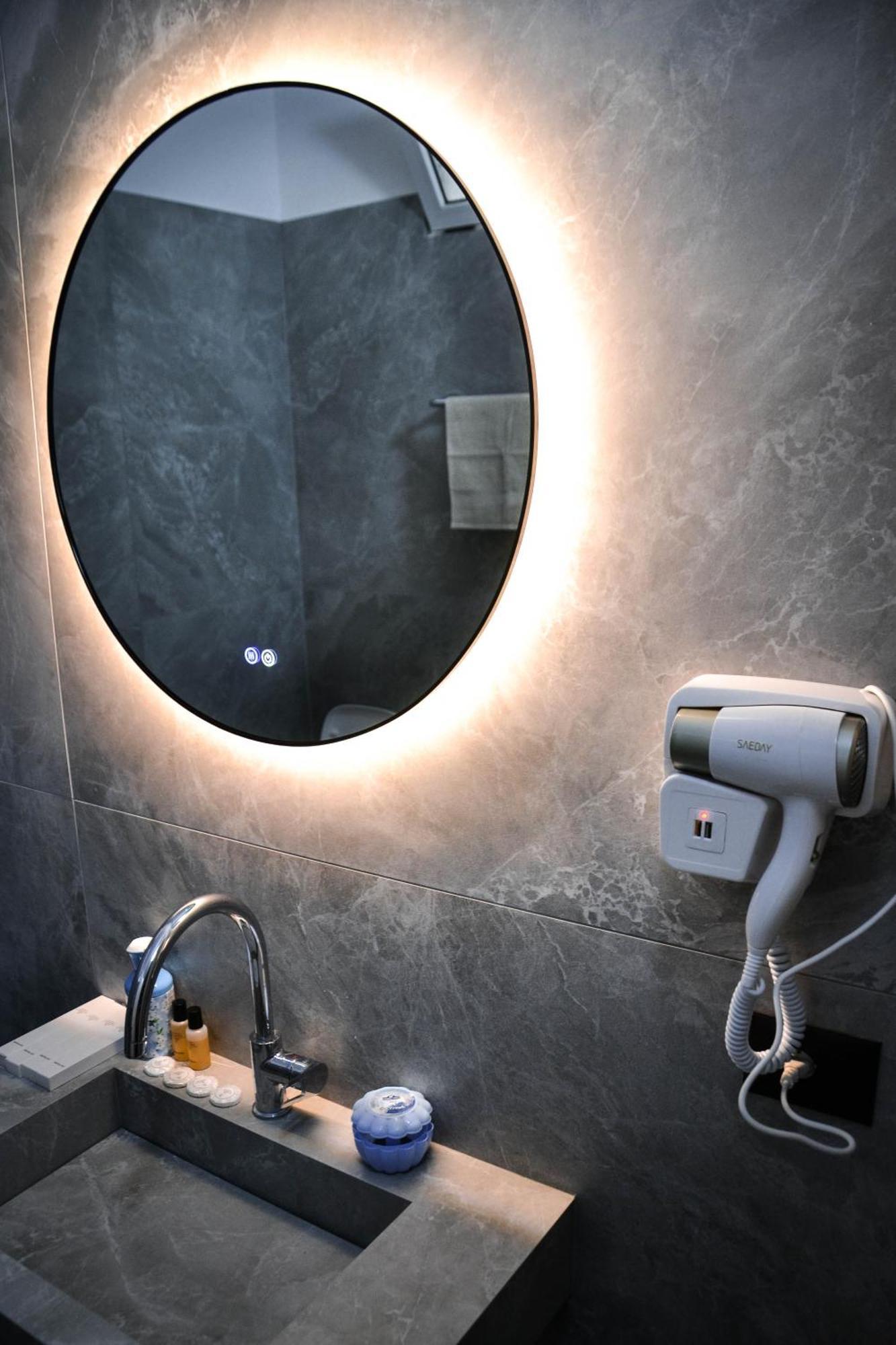 Horizont Apart-Hotel Shkoder Bagian luar foto