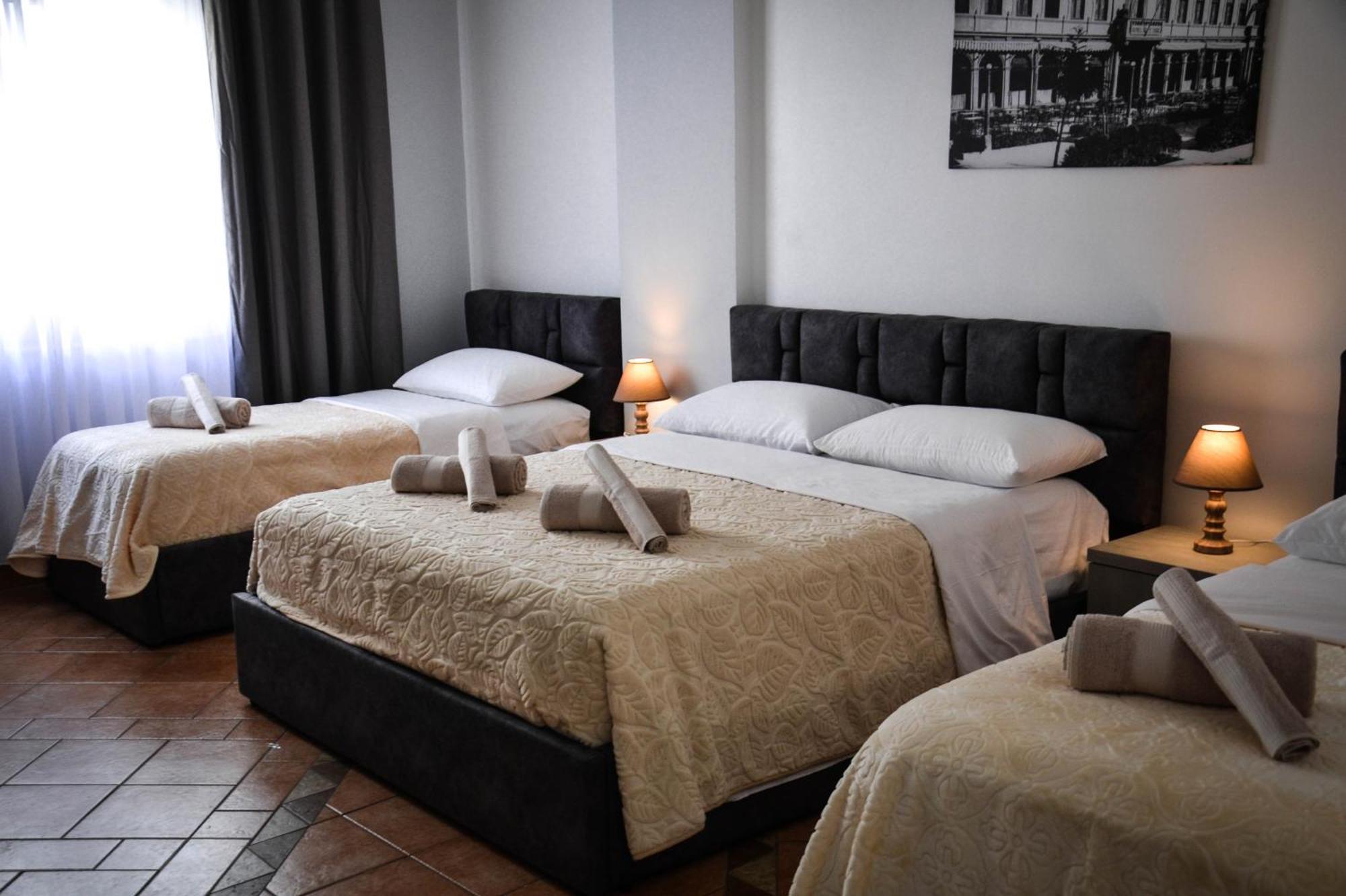 Horizont Apart-Hotel Shkoder Bagian luar foto