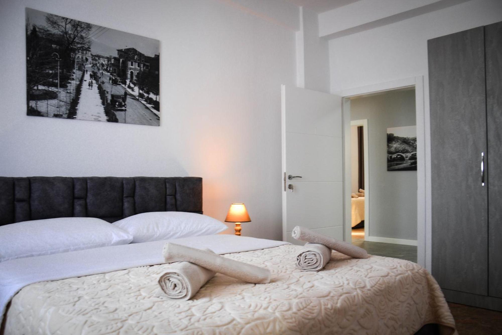 Horizont Apart-Hotel Shkoder Bagian luar foto